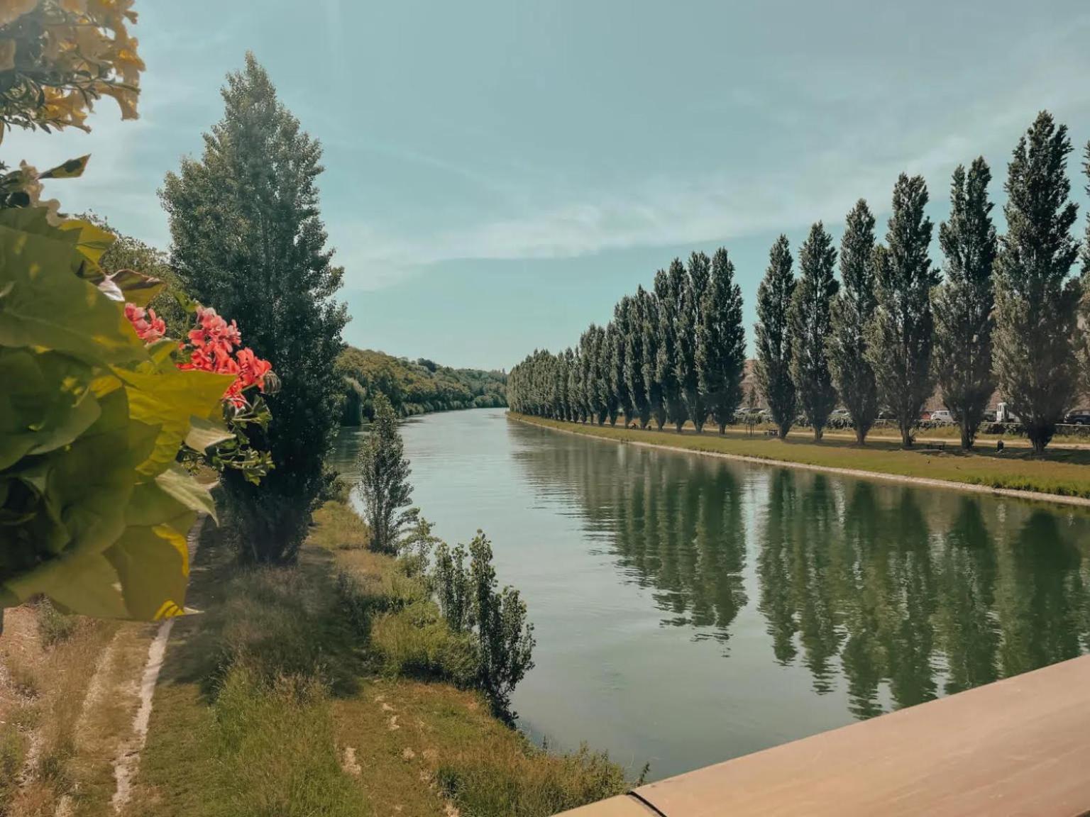 L'Eden Centre Ville Мелен Екстер'єр фото